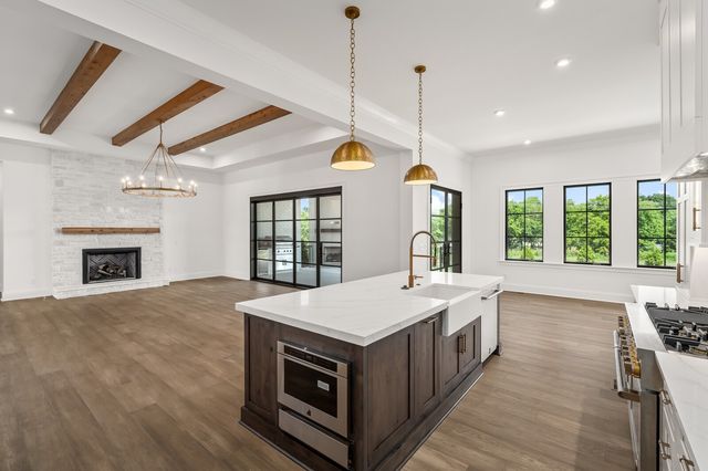 8110 Turning Point Drive, Brentwood, TN 37027