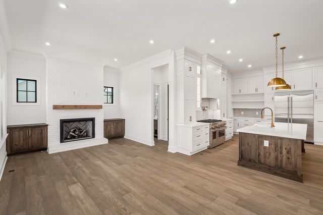 8110 Turning Point Drive, Brentwood, TN 37027