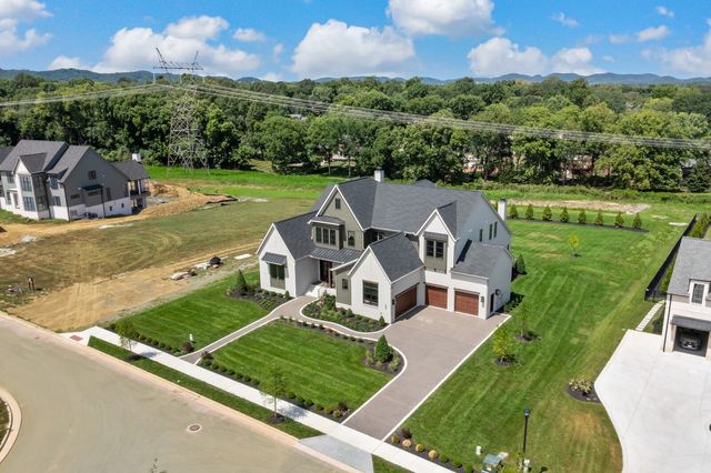 8110 Turning Point Drive, Brentwood, TN 37027