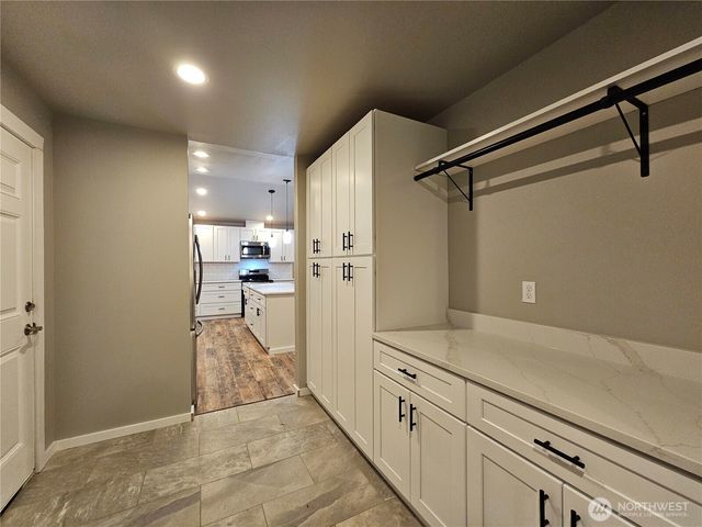 16 Pebble Creek Court, Elma, WA 98541