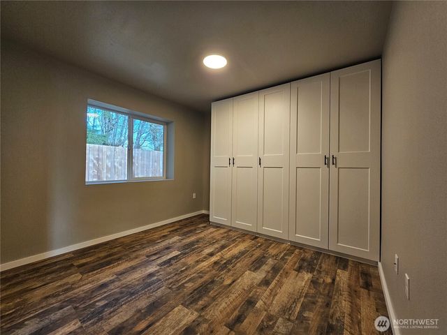 16 Pebble Creek Court, Elma, WA 98541