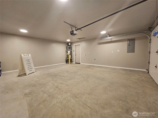 16 Pebble Creek Court, Elma, WA 98541