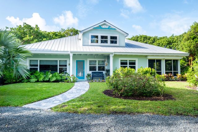 130 Pippin Drive, Plantation Key, FL 33036