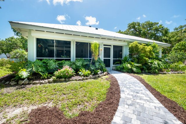 130 Pippin Drive, Plantation Key, FL 33036