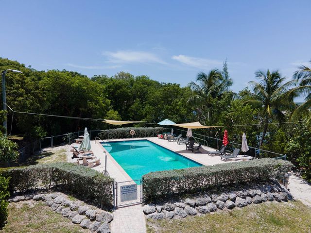 130 Pippin Drive, Plantation Key, FL 33036