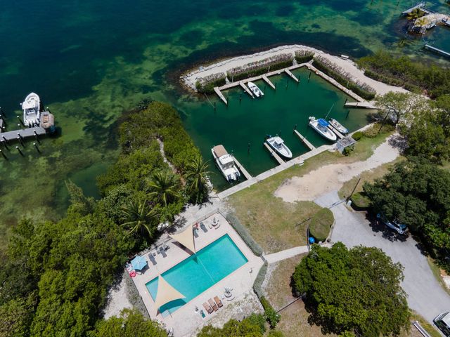 130 Pippin Drive, Plantation Key, FL 33036