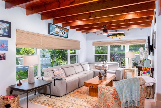 130 Pippin Drive, Plantation Key, FL 33036