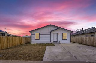 8048 N Jasmine Street W, Dupont, CO 80024
