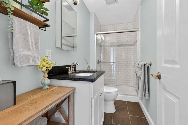 995 Dorchester Ave 3, Boston, MA 02125