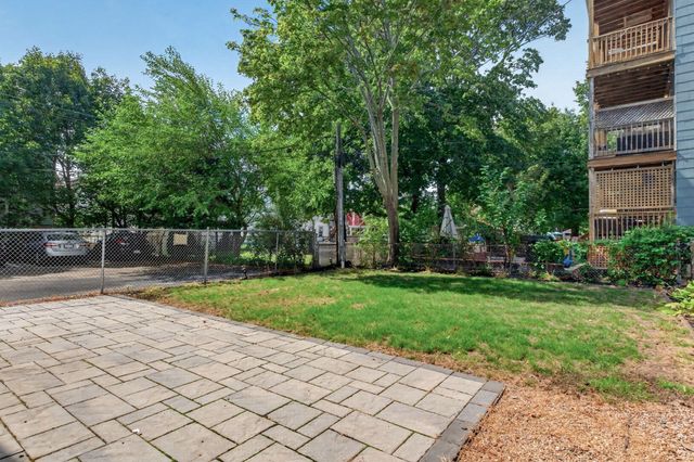 995 Dorchester Ave 3, Boston, MA 02125