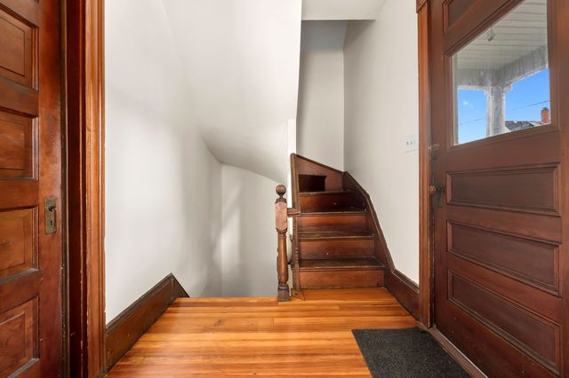 33 Dunlap Street 2, Salem, MA 01970