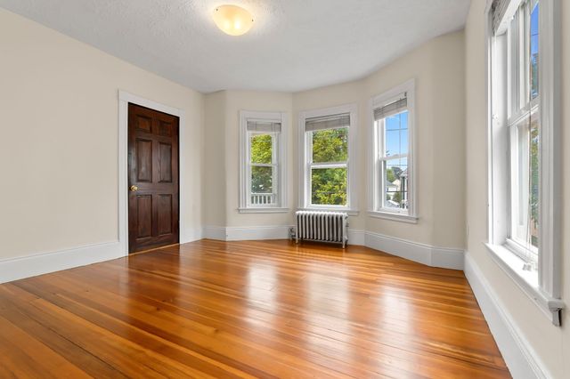 33 Dunlap Street 2, Salem, MA 01970