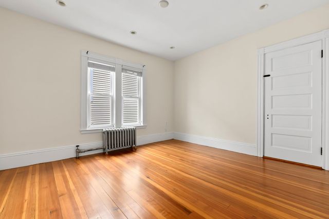33 Dunlap Street 2, Salem, MA 01970