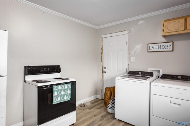 1101 W Montgomery Avenue, Sheffield, AL 35660