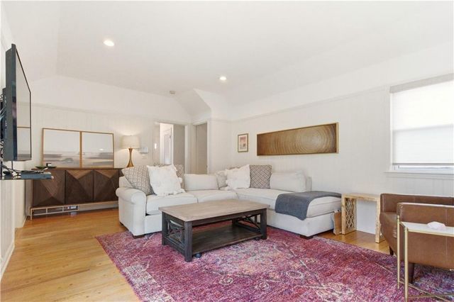 7230 Goodman Street, Overland Park, KS 66204