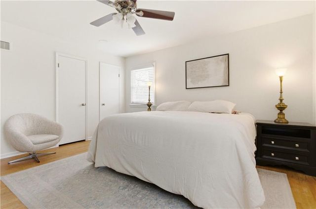 7230 Goodman Street, Overland Park, KS 66204