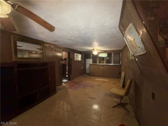 2544 Gilbert Avenue NE, Canton, OH 44705