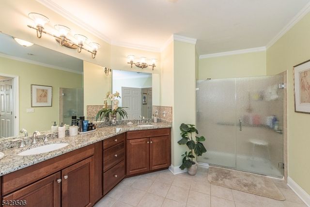 7210 Polk Dr, Rockaway Twp., NJ 07866