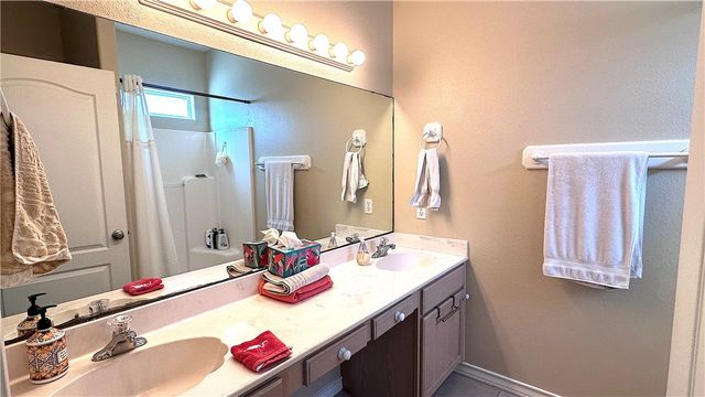 14901 Windward Dr 104, Corpus Christi, TX 78418