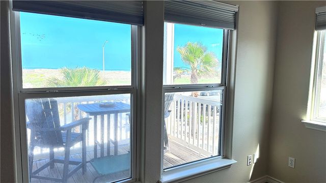 14901 Windward Dr 104, Corpus Christi, TX 78418