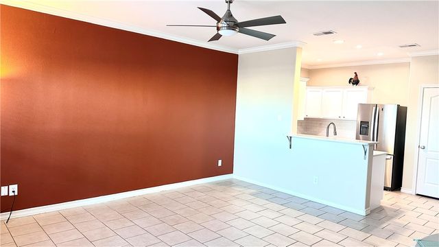 14901 Windward Dr 104, Corpus Christi, TX 78418