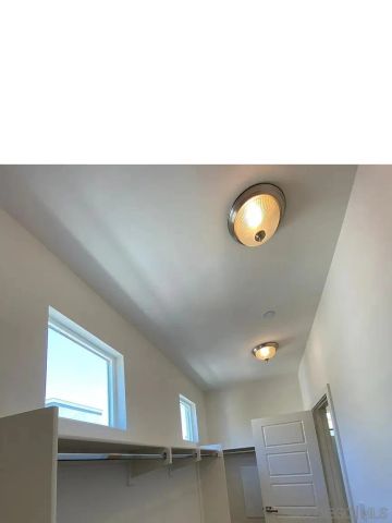 7829 Stylus, San Diego, CA 92108