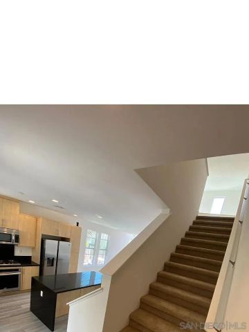 7829 Stylus, San Diego, CA 92108