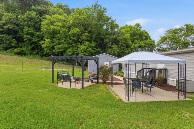 3204 Grizzly Rd, Culleoka, TN 38451