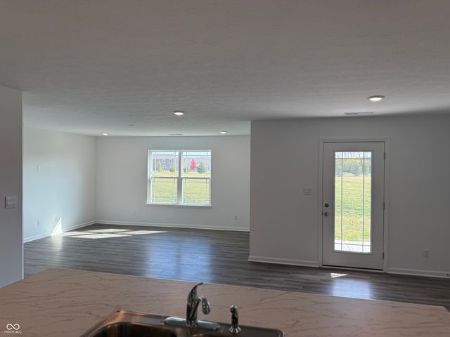 6105 Card Boulevard, Indianapolis, IN 46221