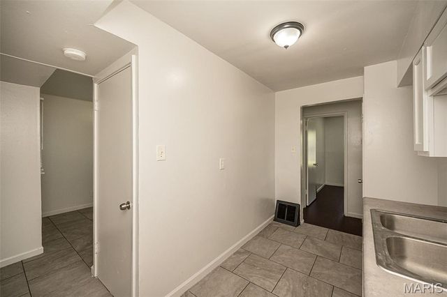 428 Crawford Road, St Louis, MO 63137