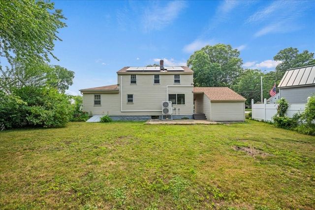 6 Oakwood Ave, Auburn, MA 01501