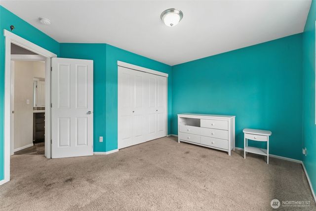 8022 175th Street Ct E, Puyallup, WA 98375