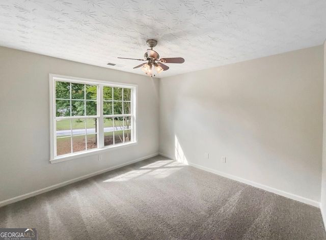 834 Winding Grove Lane, Loganville, GA 30052