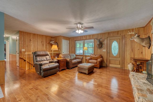 847 Deer Hill Road, Murphy, NC 28906