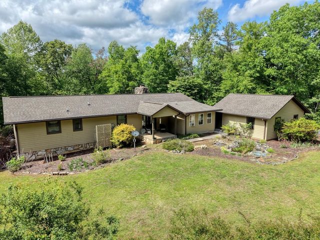 847 Deer Hill Road, Murphy, NC 28906
