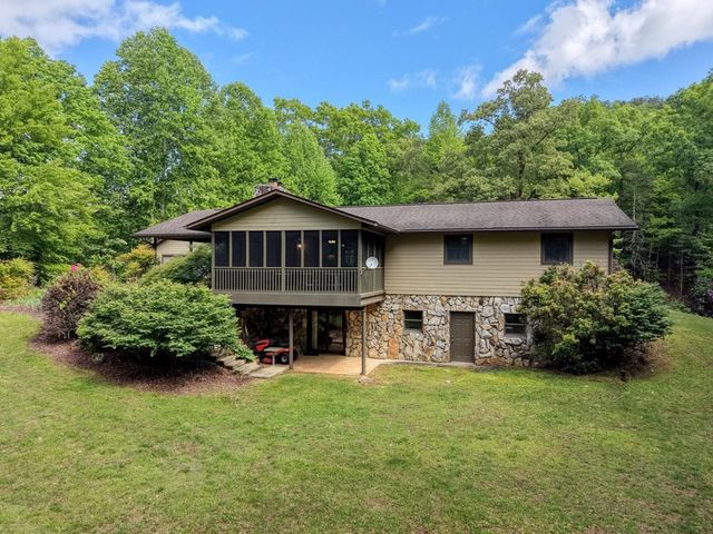 847 Deer Hill Road, Murphy, NC 28906