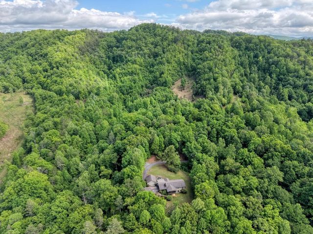 847 Deer Hill Road, Murphy, NC 28906
