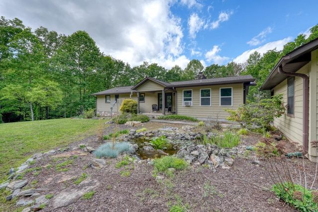 847 Deer Hill Road, Murphy, NC 28906