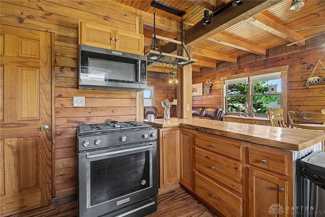 3287 Idle Road, St Paris, OH 43072