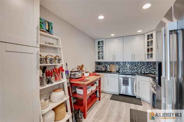 46 Covington Court 46, East Brunswick, NJ 08816
