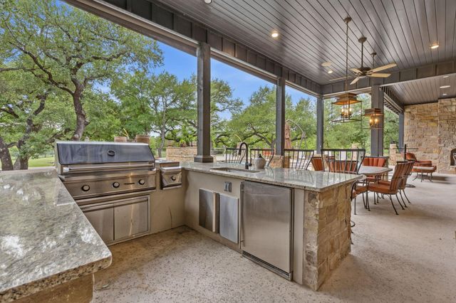 1550 Trebled Waters TRL, Driftwood, TX 78619