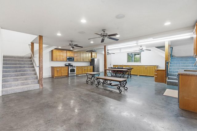 1550 Trebled Waters TRL, Driftwood, TX 78619