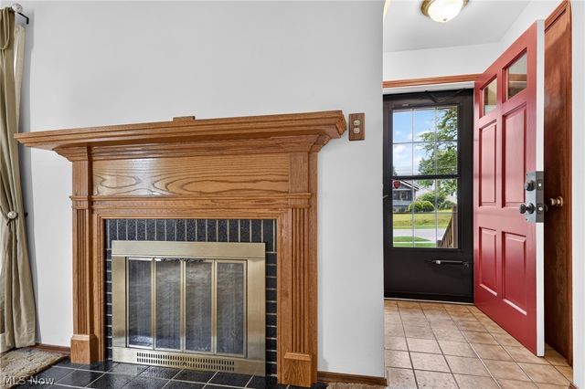 2196 Renwick Drive, Poland, OH 44514