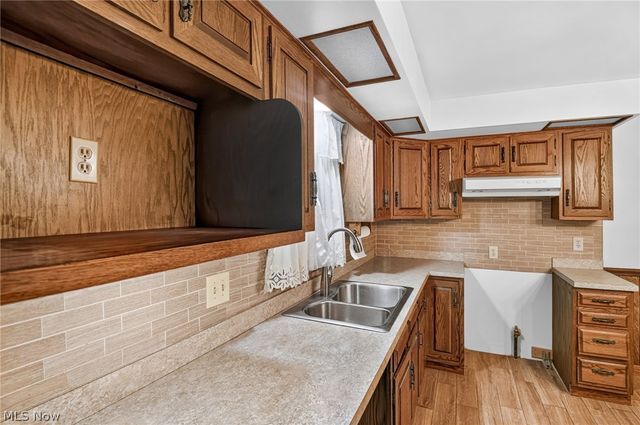 2196 Renwick Drive, Poland, OH 44514