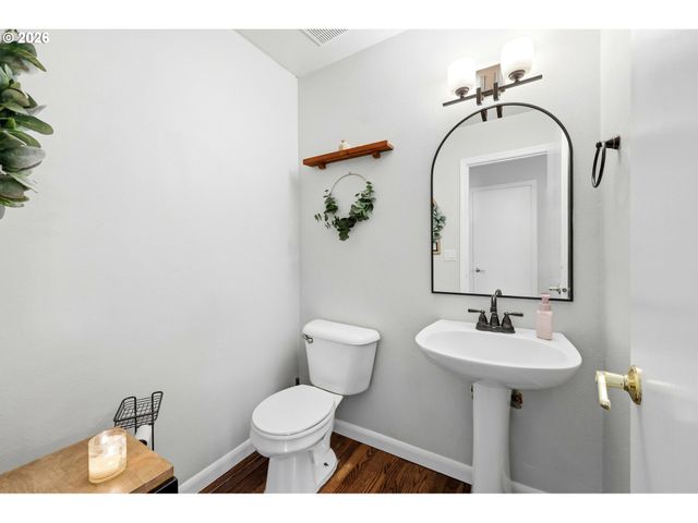 4063 Ne 11TH Way, Gresham, OR 97030