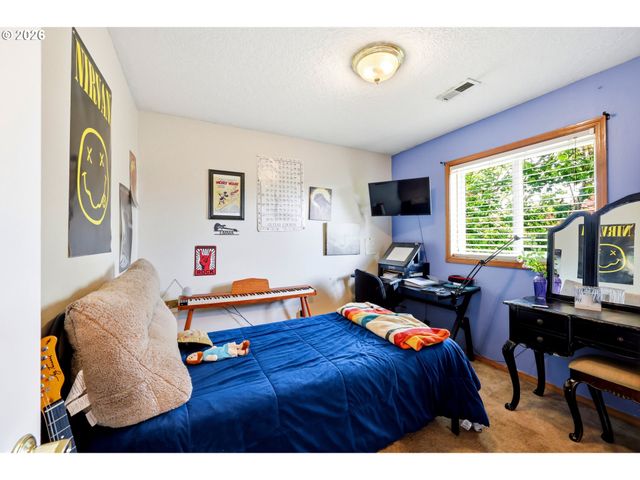 4063 Ne 11TH Way, Gresham, OR 97030
