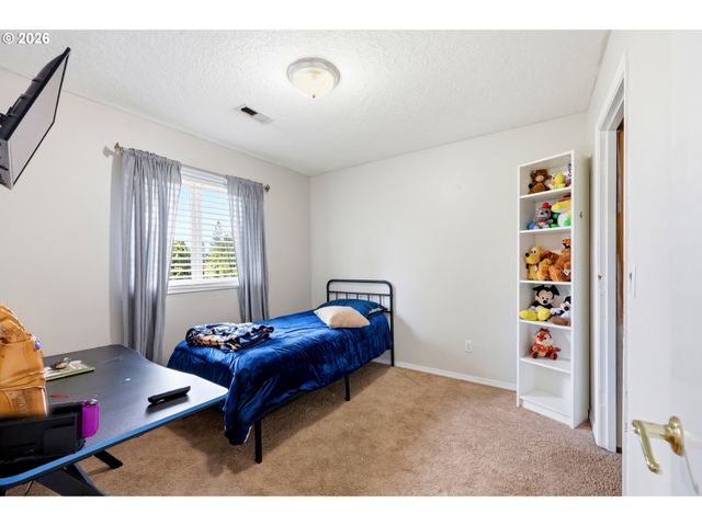 4063 Ne 11TH Way, Gresham, OR 97030