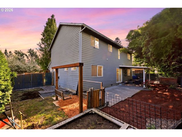 4063 Ne 11TH Way, Gresham, OR 97030