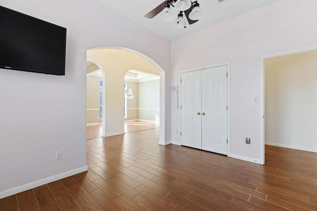 2944 Clinton PL, Round Rock, TX 78665