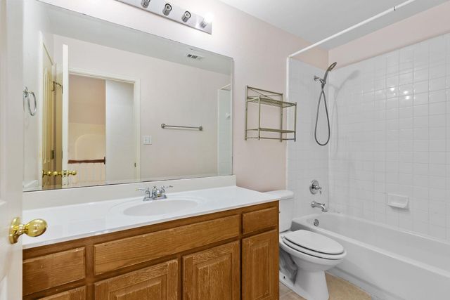 2944 Clinton PL, Round Rock, TX 78665